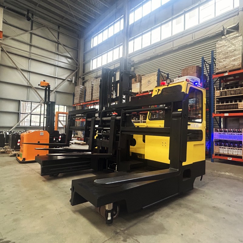 NEOlift Customized Multi-directional Electric Reach Truck